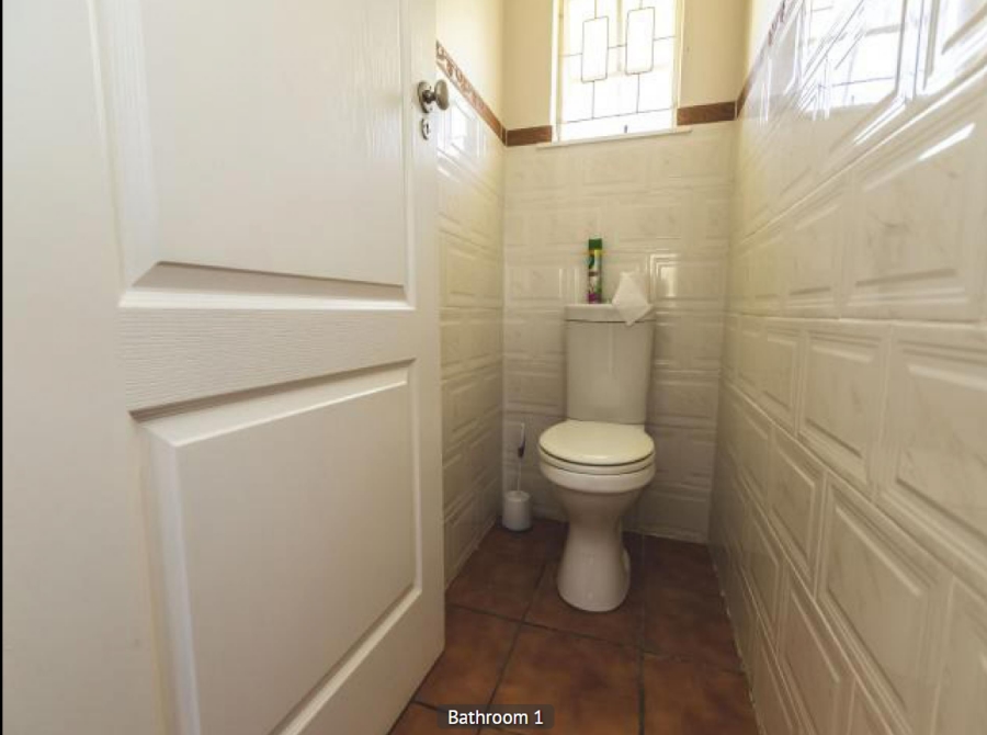 4 Bedroom Property for Sale in Beacon Bay Eastern Cape